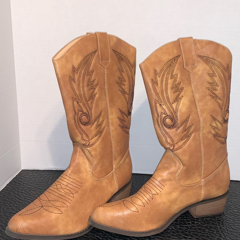 Woman’s boots